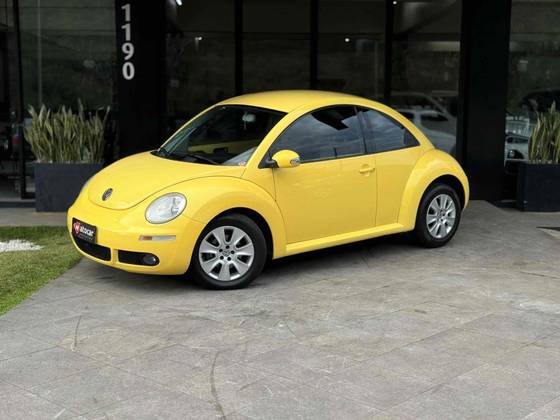 VOLKSWAGEN NEW BEETLE 2.0 MI 8V GASOLINA 2P MANUAL VOLKSWAGEN NEW BEETLE 2.0 MI 8V GASOLINA 2P MANUAL